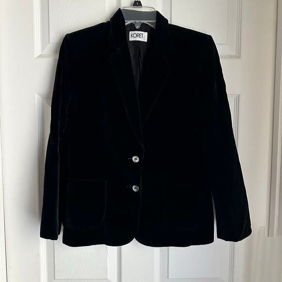 Vintage Koret Union Made In The USA Women’s Black Velvet Blazer Classic - Picture 1 of 7